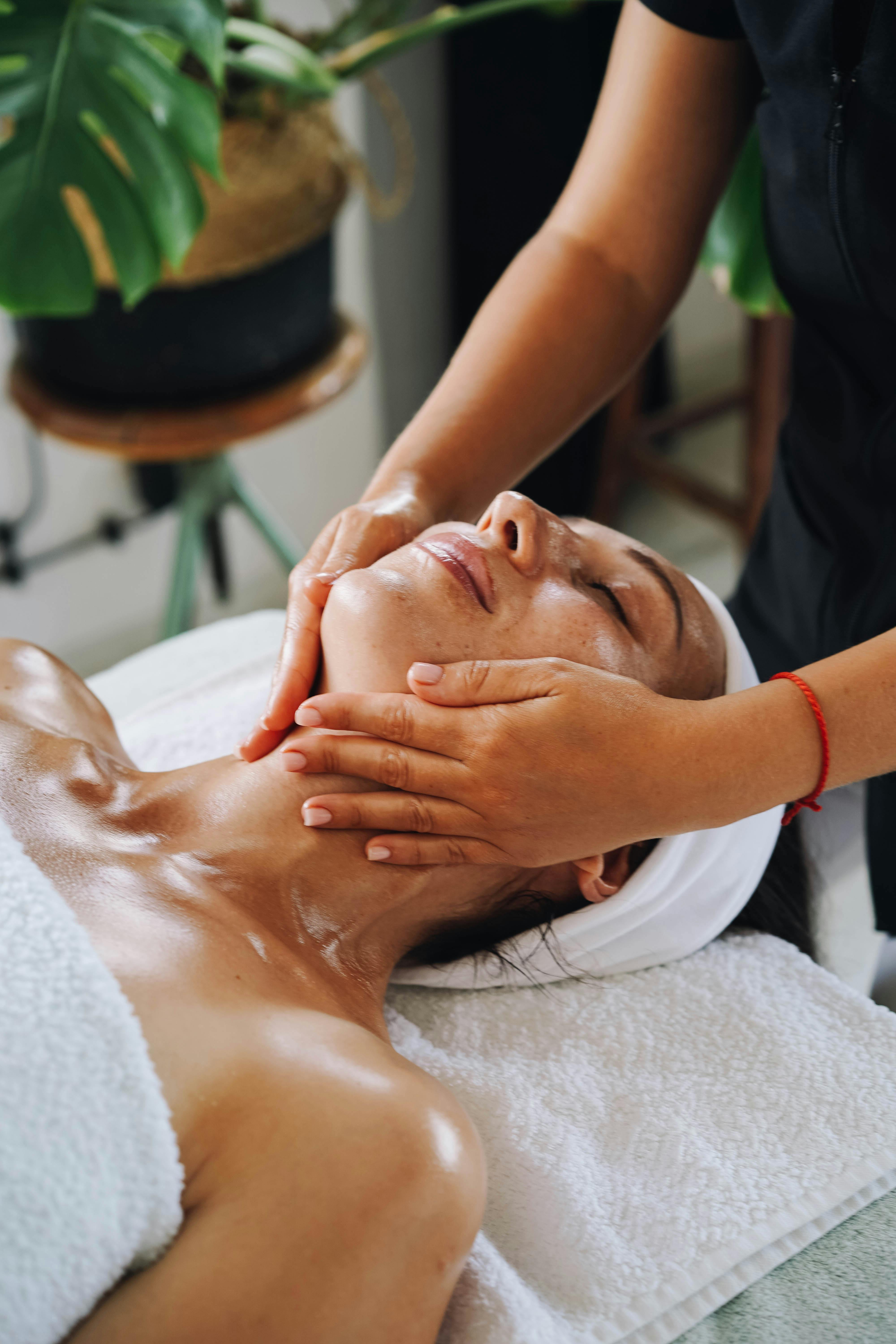 CBD Body Massage